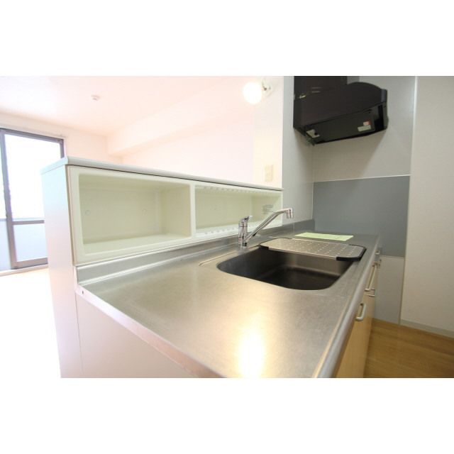 �y�L�b�`���z�@