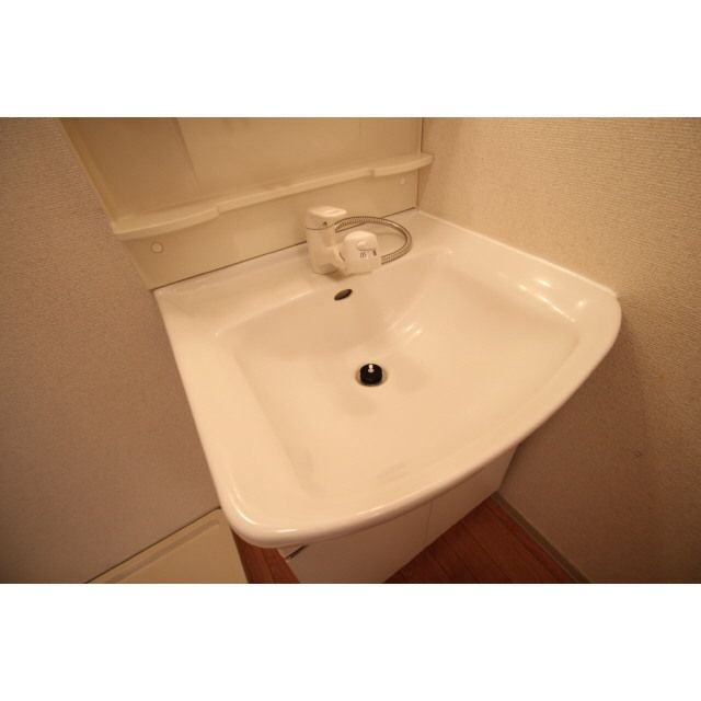 �y���ʏ��z�@