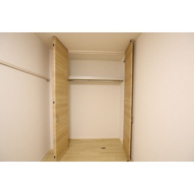 �y���[�z�@�V�䍂�N���[�[�b�g��