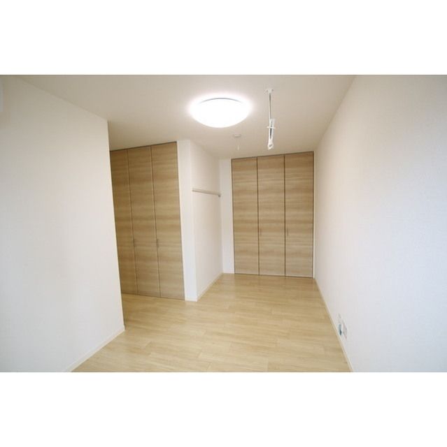 �y�����E���r���O�z�@10.8���̗m��