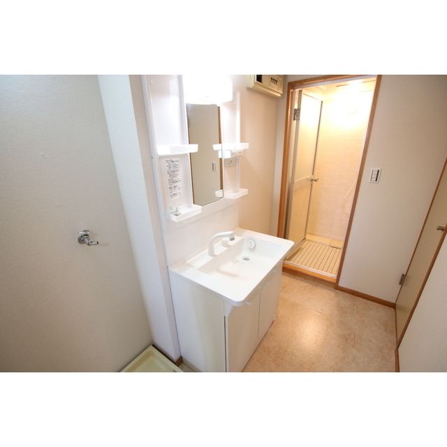 �y���ʏ��z�@