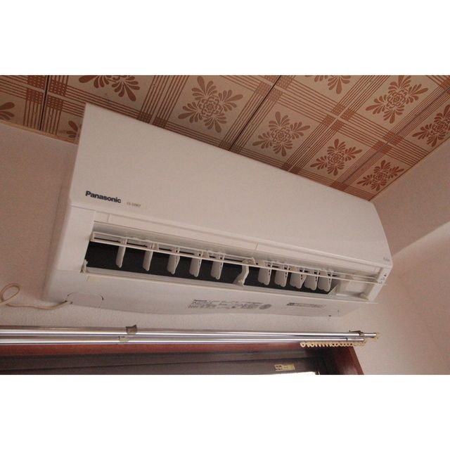 �y���̑��ݔ��z�@�G�A�R��2.2KW