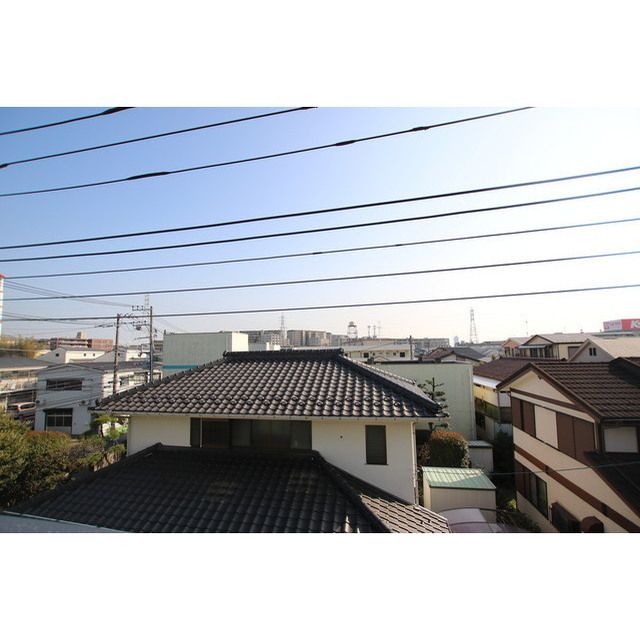 �y���]�z�@