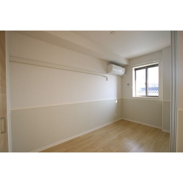 �y���̑������E�X�y�[�X�z�@