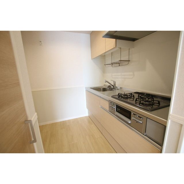 �y�L�b�`���z�@