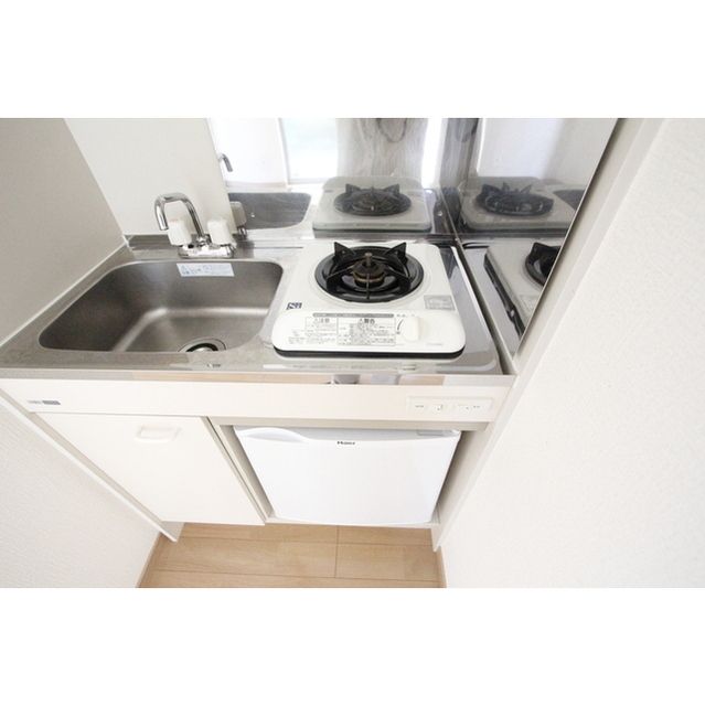 �y�L�b�`���z�@