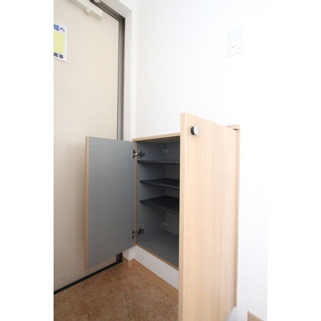 �y���ցz�@�V���[�Y�{�b�N�X