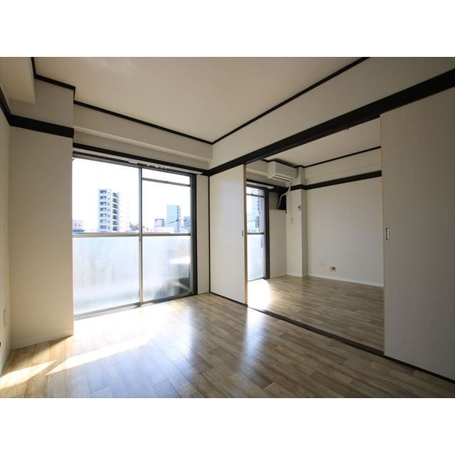 �y���̑������E�X�y�[�X�z�@