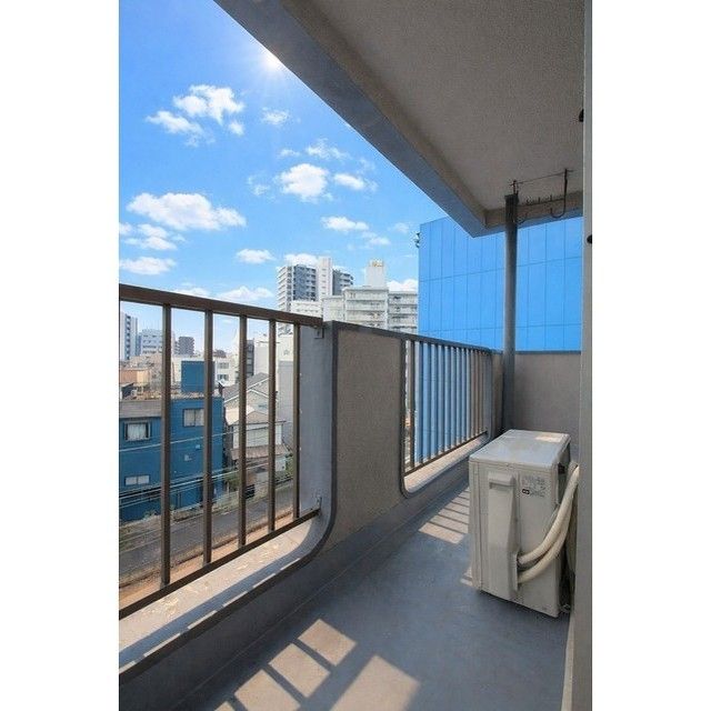 �y�o���R�j�[�z�@