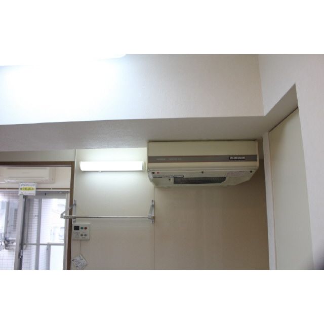 �y���̑��ݔ��z�@