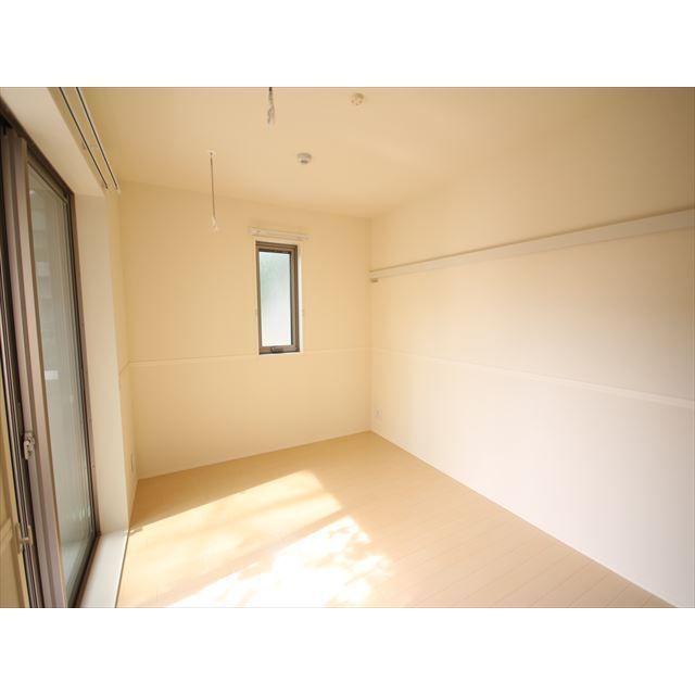 �y���̑������E�X�y�[�X�z�@