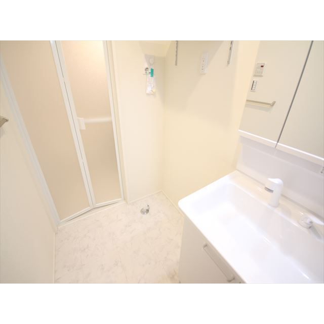 �y���ʏ��z�@