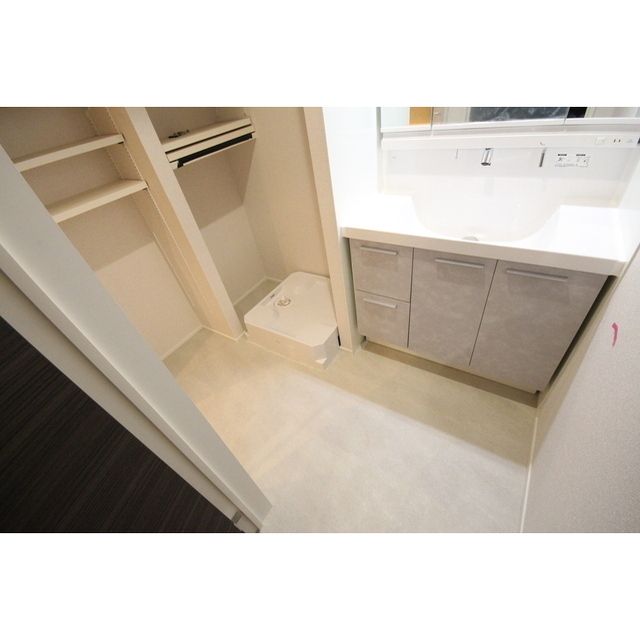 �y���ʏ��z�@