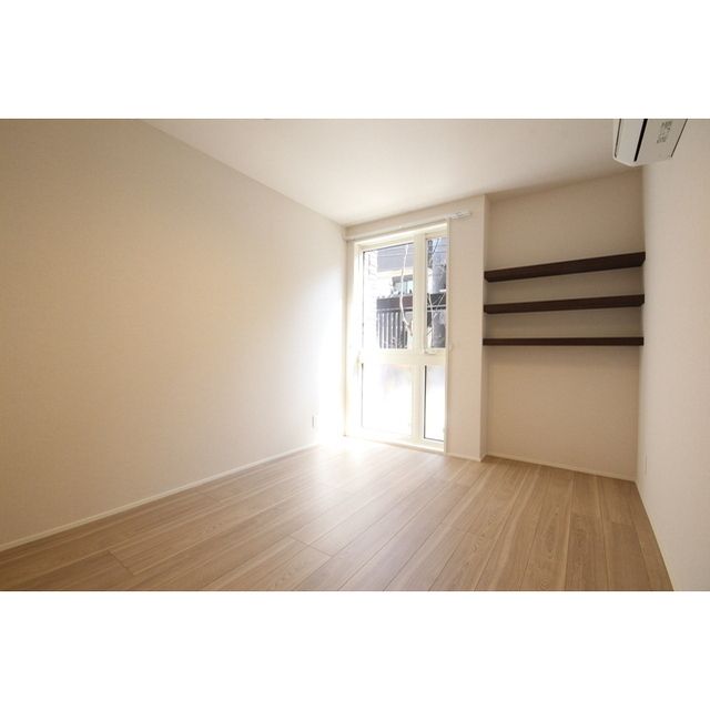 �y���̑������E�X�y�[�X�z�@