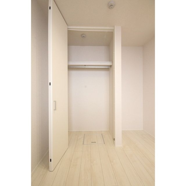 �y���[�z�@