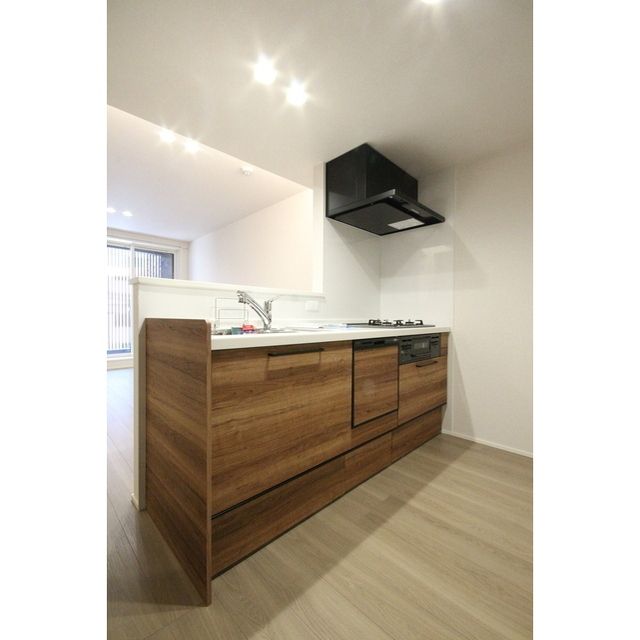 �y�L�b�`���z�@�H���t���̃L�b�`���I