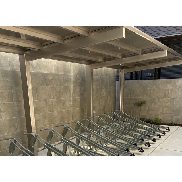 �y�G���g�����X�z�@