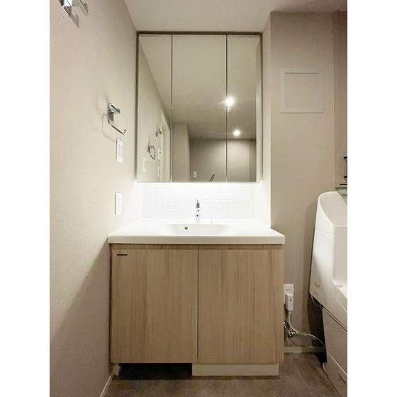 �y���ʏ��z�@