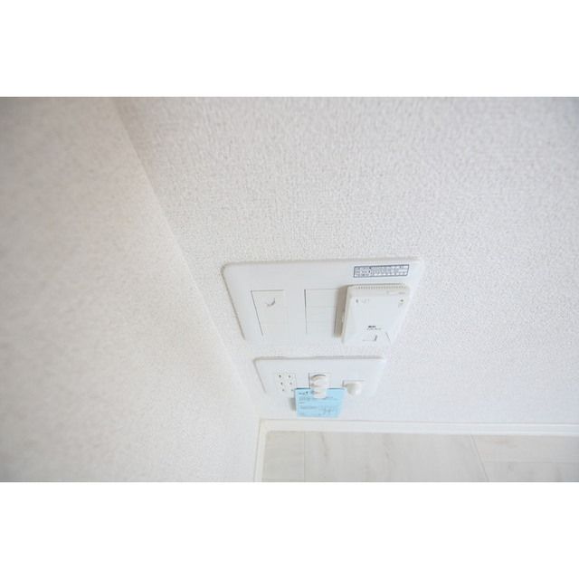 �y���̑��ݔ��z�@�C���^�[�l�b�g����(�M�K�v���C�Y)