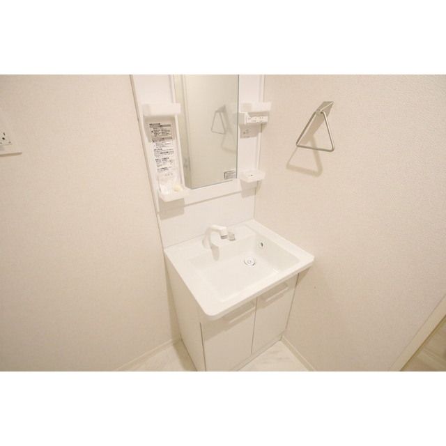 �y���ʏ��z�@�V�����v�[�h���b�T�[�t���Ɨ����ʑ��