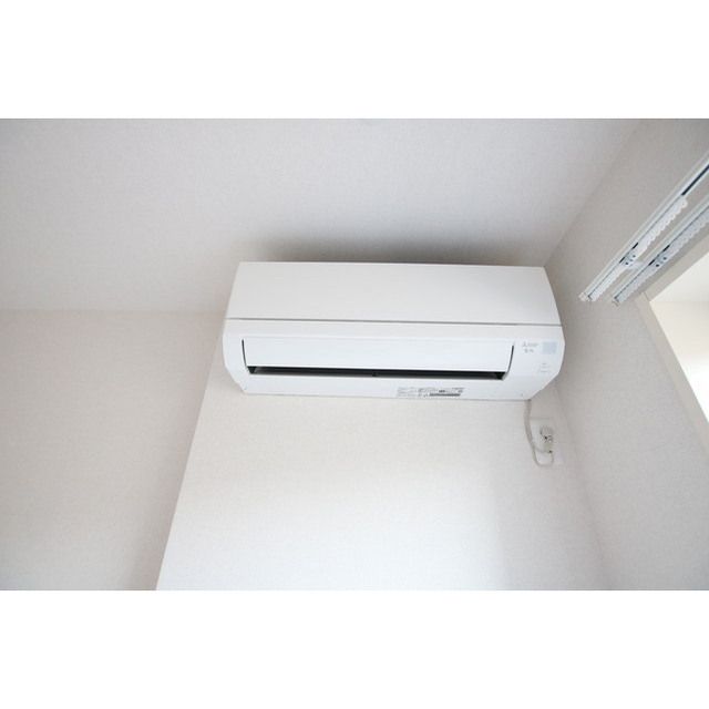 �y���̑��ݔ��z�@