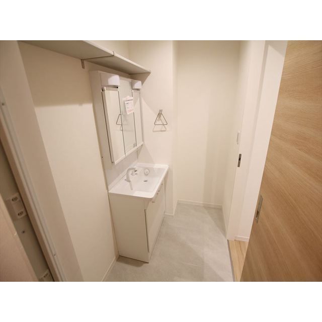 �y���ʏ��z�@�Ɨ����ʑ�