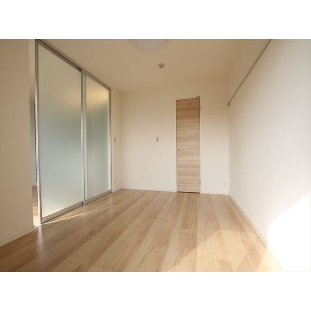 �y���̑������E�X�y�[�X�z�@