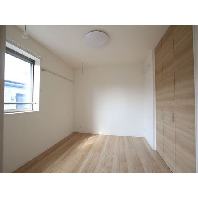 �y���̑������E�X�y�[�X�z�@