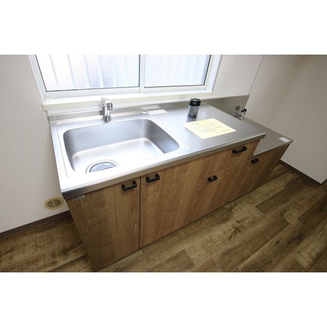 �y�L�b�`���z�@