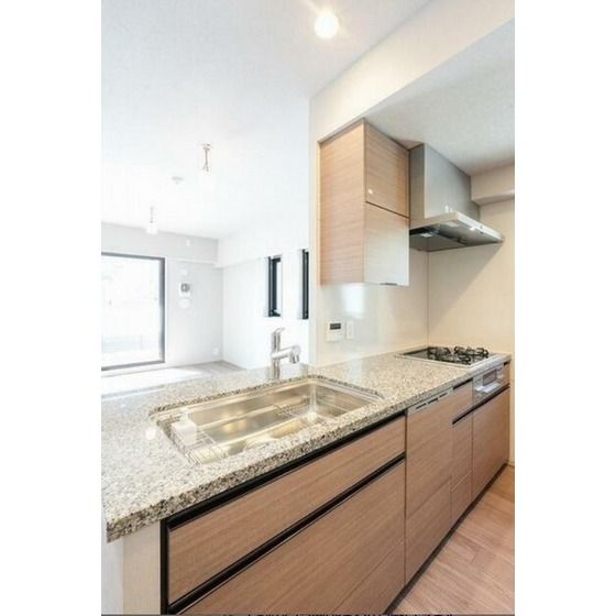 �y�L�b�`���z�@