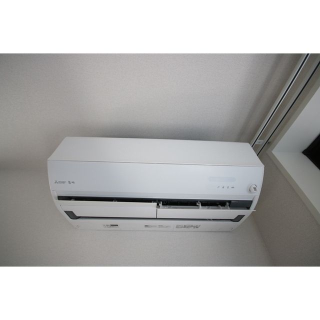 �y���̑��ݔ��z�@���z���̂��ʐ^�ƂȂ�܂��B