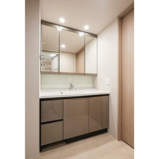 �y���ʏ��z�@