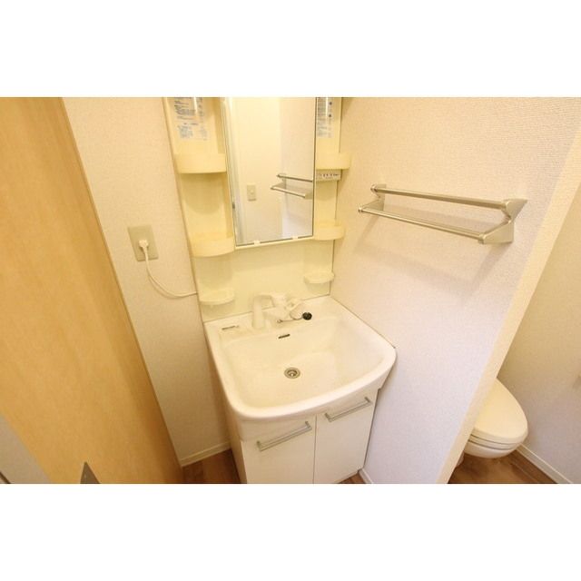 �y���ʏ��z�@