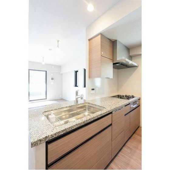 �y�L�b�`���z�@