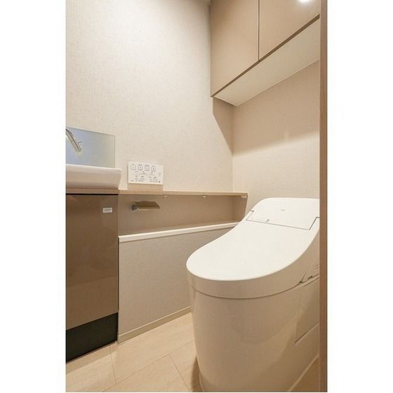 �y�g�C���z�@