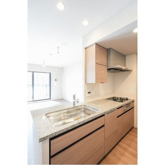 �y�L�b�`���z�@