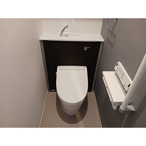 �y�g�C���z�@