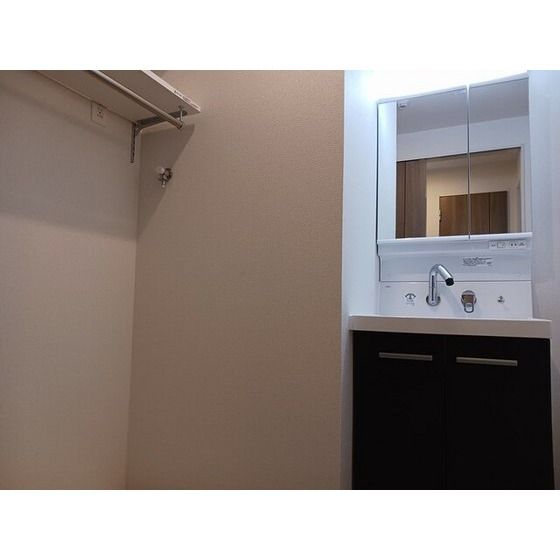 �y���ʏ��z�@