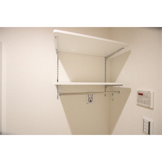 �y���̑������E�X�y�[�X�z�@