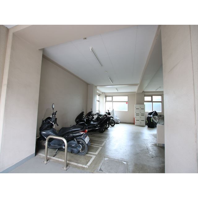 �y�����O�ρz�@