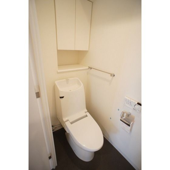 �y�g�C���z�@