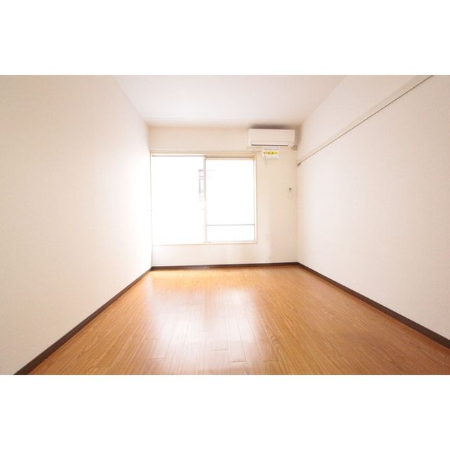 �y���̑������E�X�y�[�X�z�@