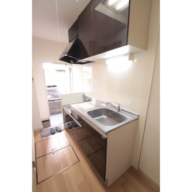 �y�L�b�`���z�@