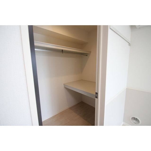 �y���[�z�@�����ς����m������E�H�[�N�C���N���[�[�b
