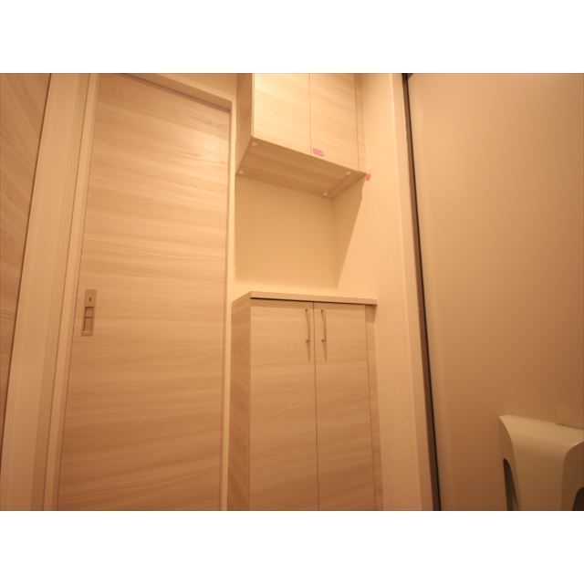 �y���ցz�@�V���[�YBOX�I