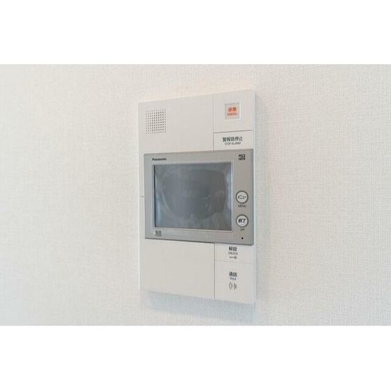 �y�Z�L�����e�B�z�@���j�^�[�t���C���^�[�z��