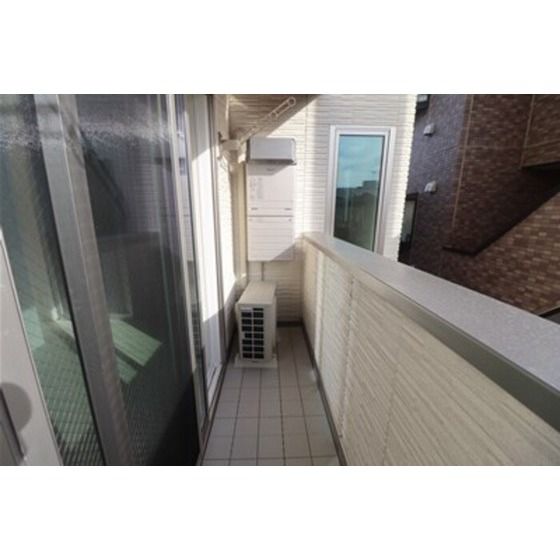 �y�o���R�j�[�z�@