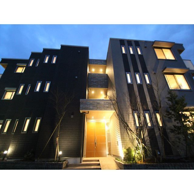 �y�����O�ρz�@