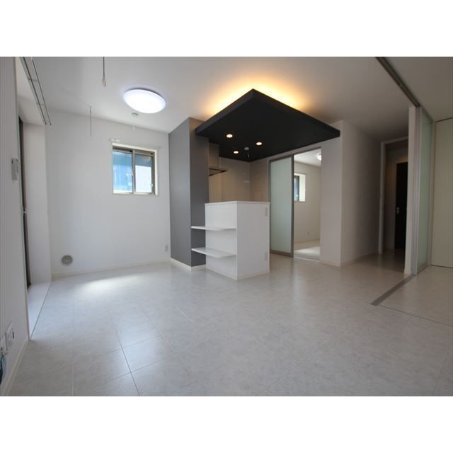 �y�����E���r���O�z�@13.9����LDK