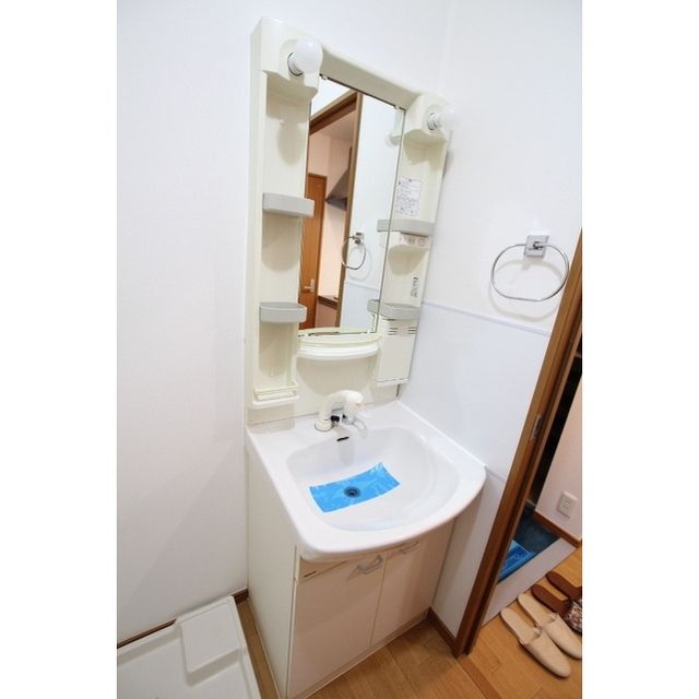 �y���ʏ��z�@�V�����v�[�h���b�T�[